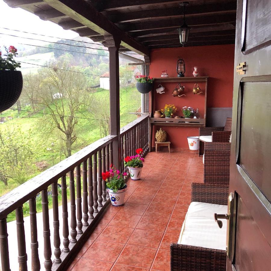 Los Balcones De Nieda Onís Exteriér fotografie